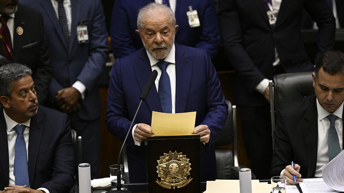 Lula juró ante el Congreso y asumió por tercera vez como presidente de Brasil