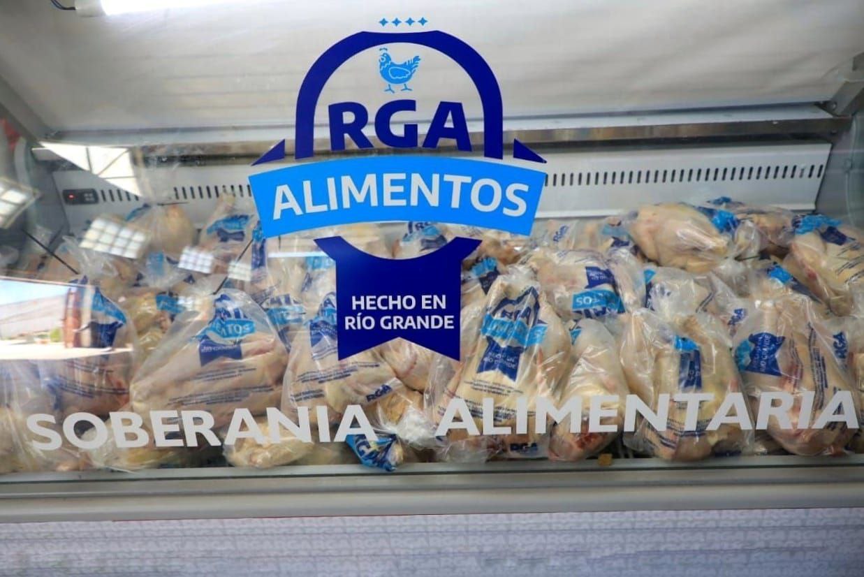 RGA Alimentos provincializa su producción: los pollos frescos llegan a Ushuaia