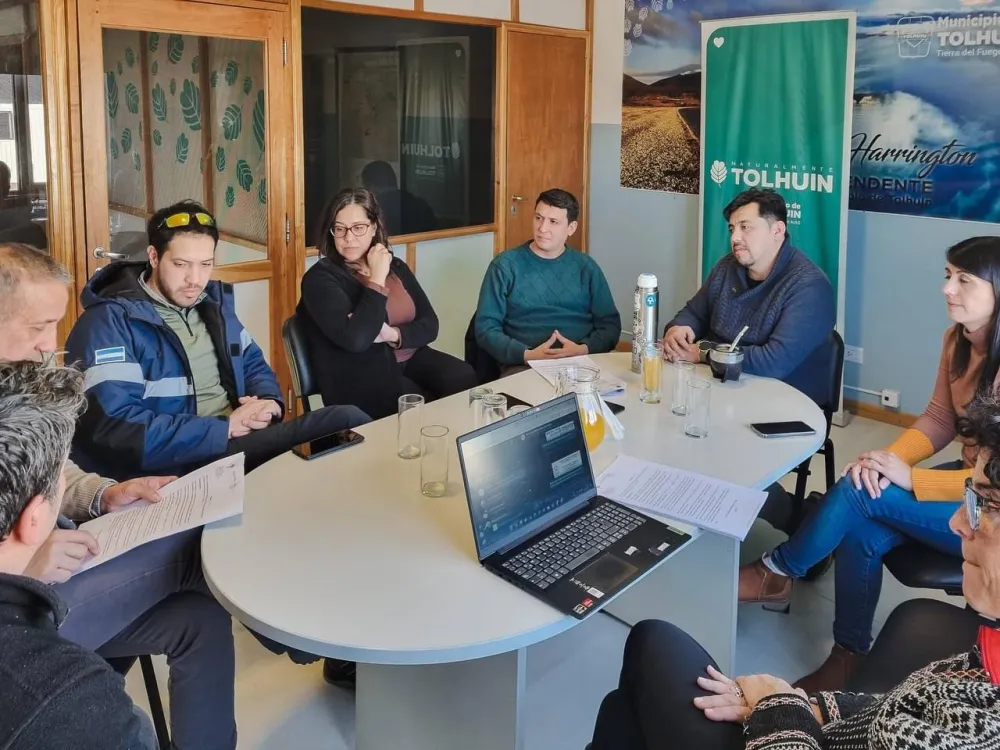 El Municipio avanza en el Plan de Apoyo a Bomberos Voluntarios de Tolhuin