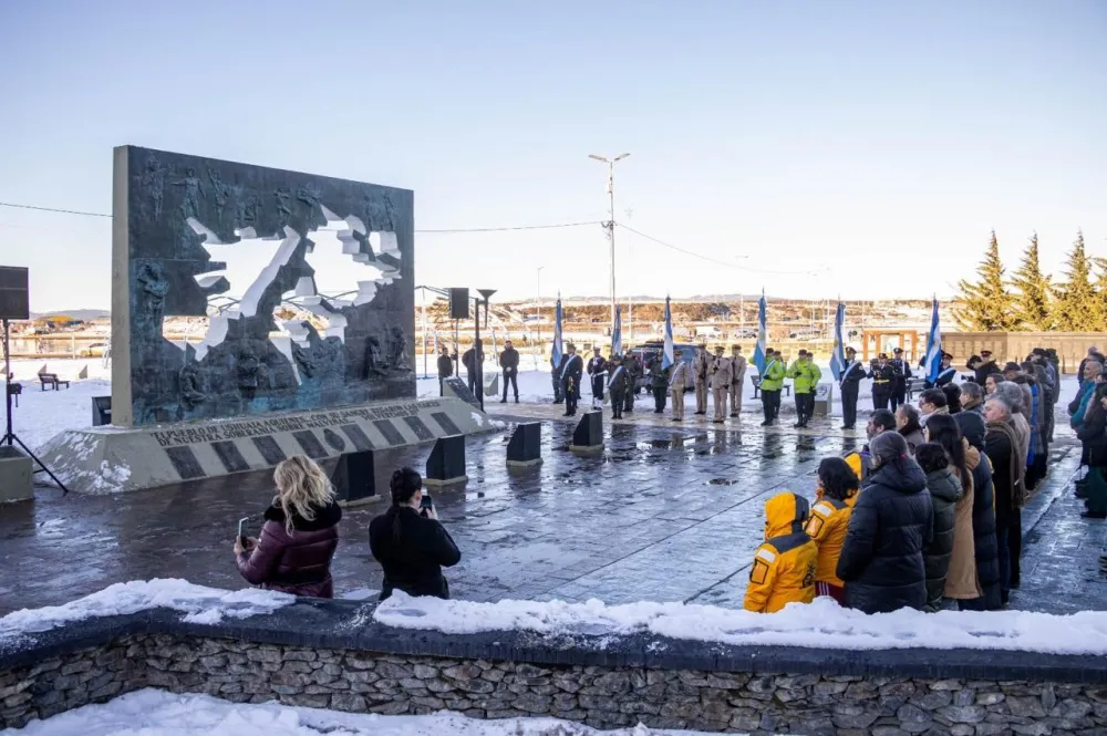 La Municipalidad de Ushuaia participó del acto por el Día Provincial de la Integración Territorial