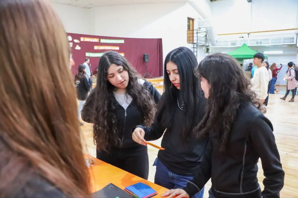 Amplia participación de jóvenes en la segunda jornada de concientización sobre consumos problemáticos