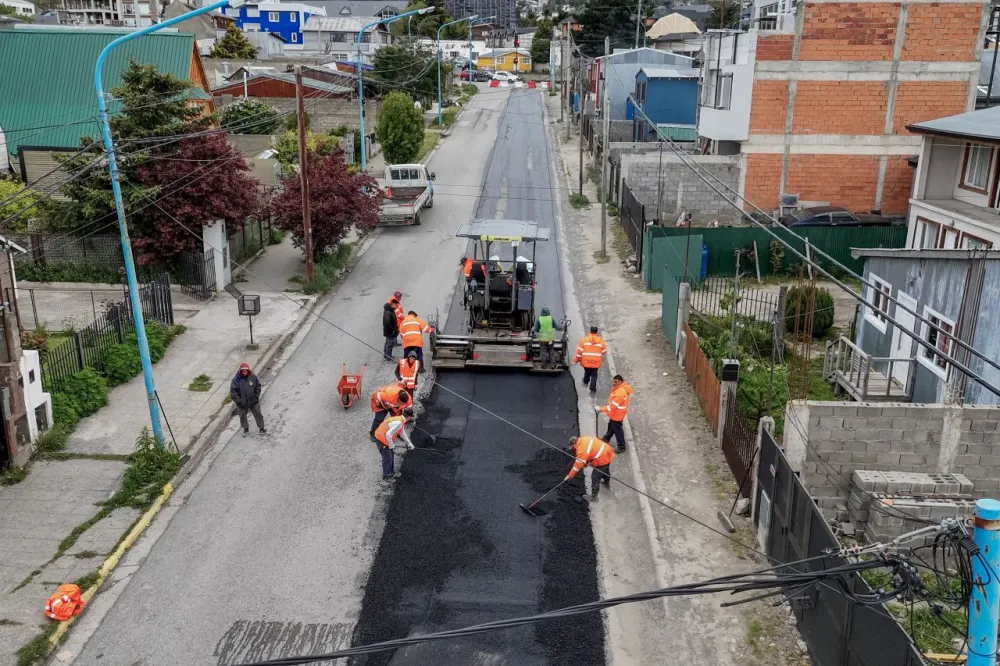 La Municipalidad de Ushuaia pavimentó la calle Primer Argentino