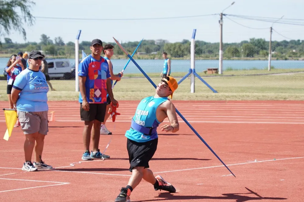 La delegación fueguina sumó medallas en la segunda jornada de los Juegos Binacionales de la Araucanía
